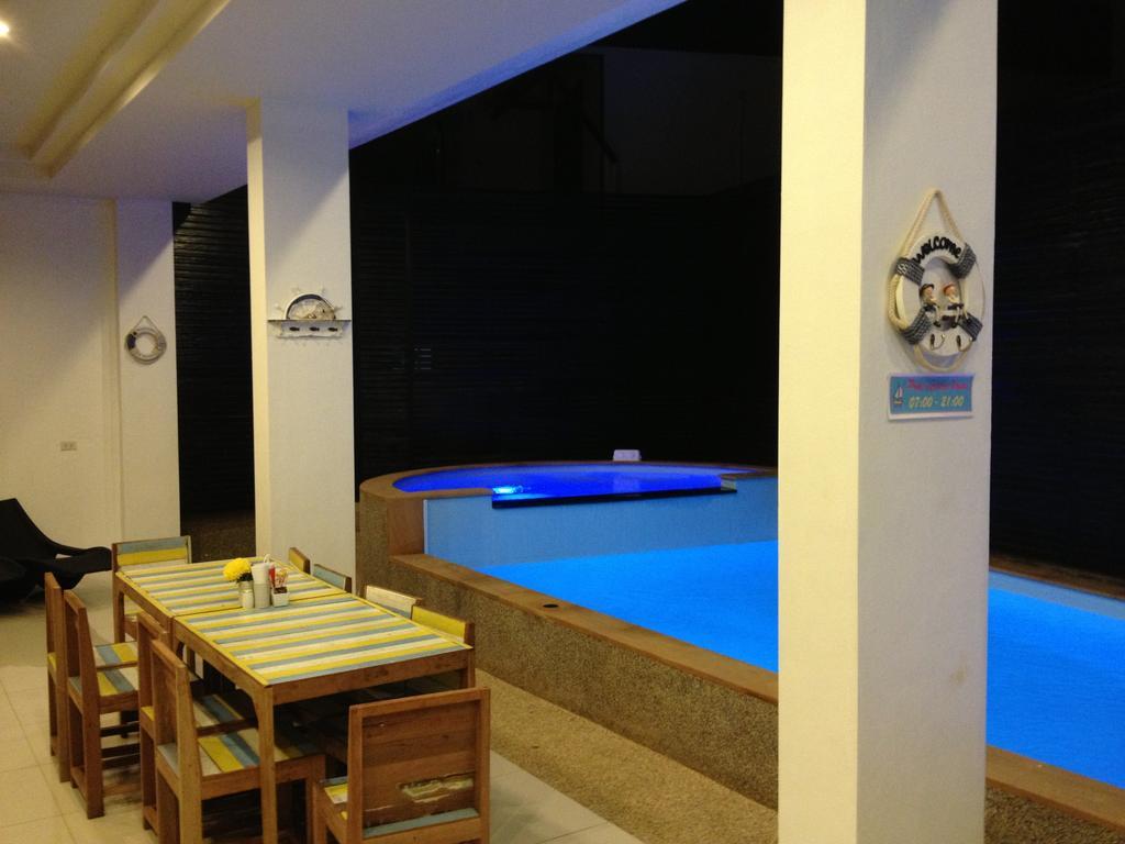 The Silk Hill Hotel Patong Exteriör bild