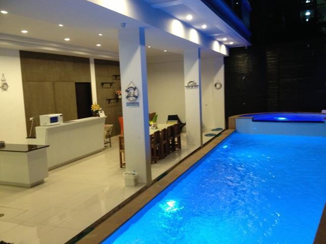 The Silk Hill Hotel Patong Exteriör bild