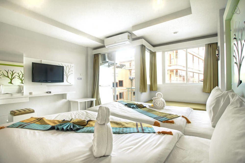 The Silk Hill Hotel Patong Exteriör bild