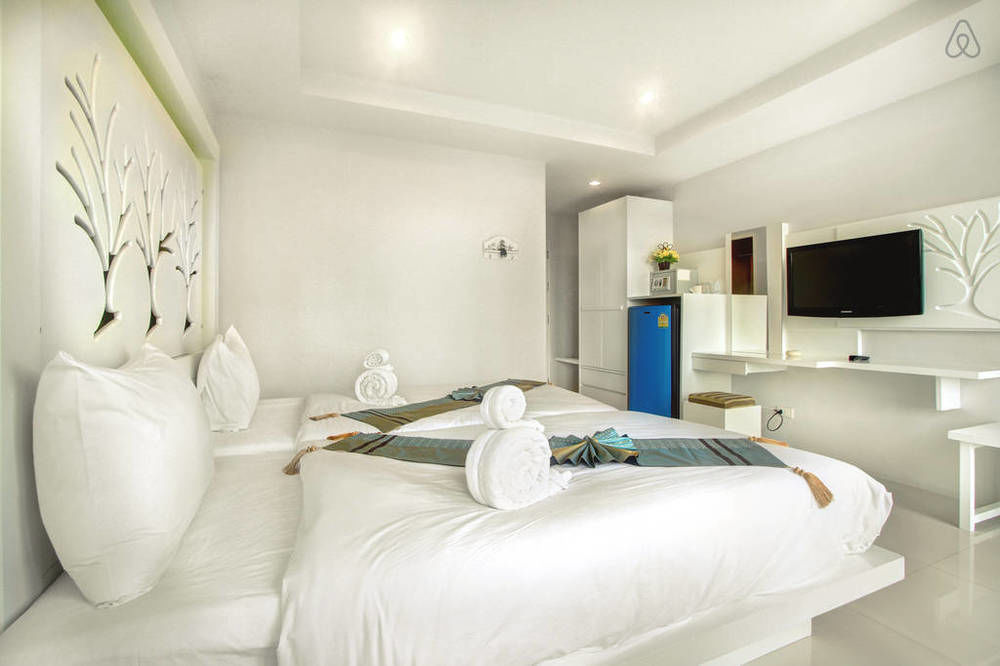 The Silk Hill Hotel Patong Exteriör bild